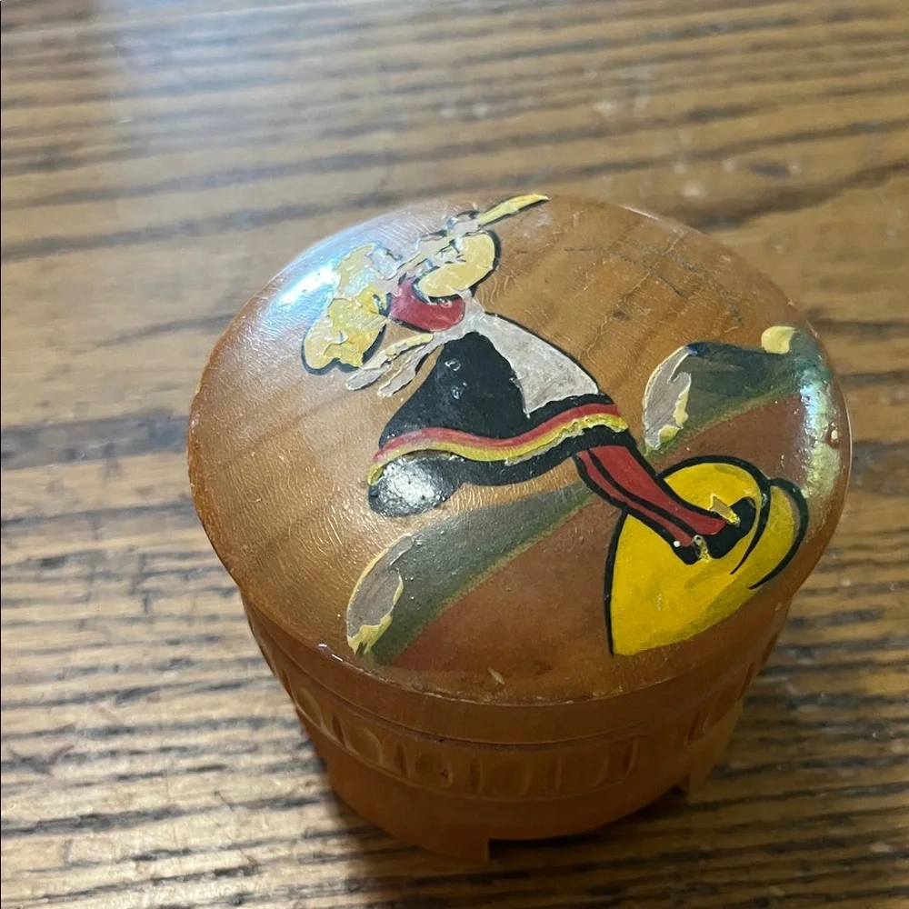 Norwegian folk art hand painted trinket box norwegian hand